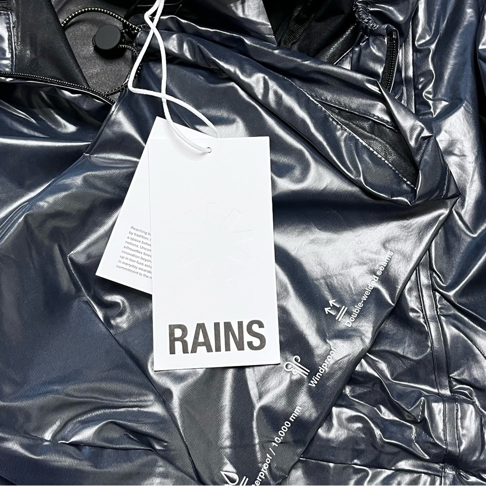 RAINS Ultralight Anorak Raincoat Jacket - Picture 9 of 13